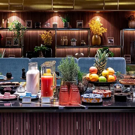 Hotel Maison Colbert Member Of Meliá Collection 5*