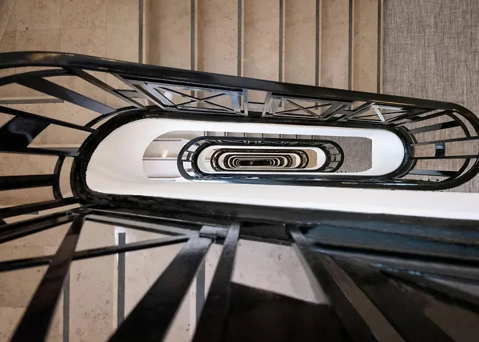 Maison Colbert Melia Collection