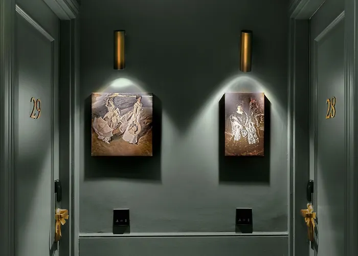 Maison Colbert Melia Collection