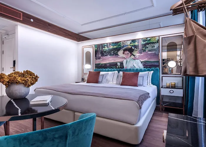 Maison Colbert Melia Collection Hotel