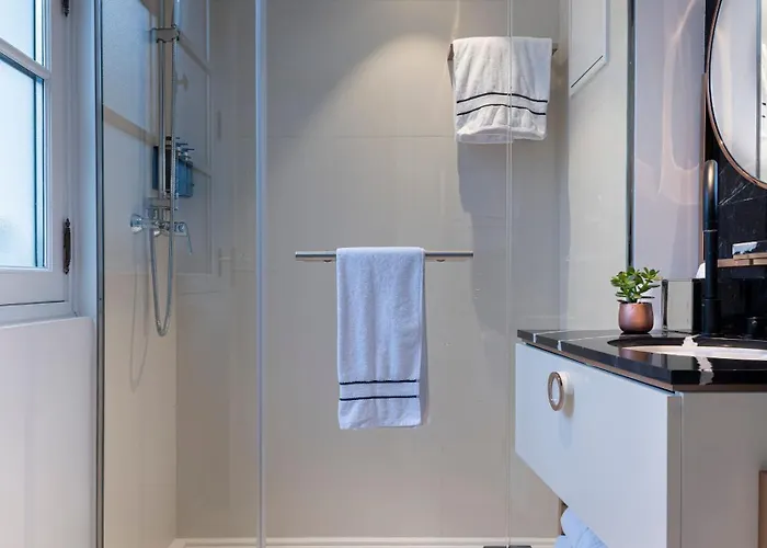 Maison Colbert Melia Collection Hotel 5*