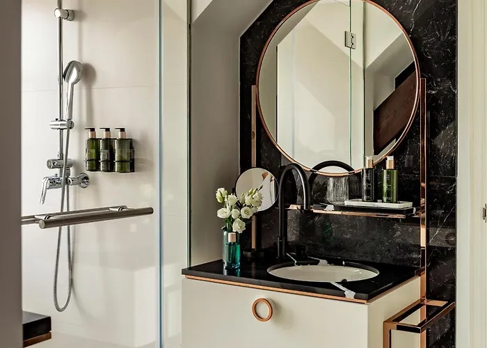 Hotel Maison Colbert Melia Collection