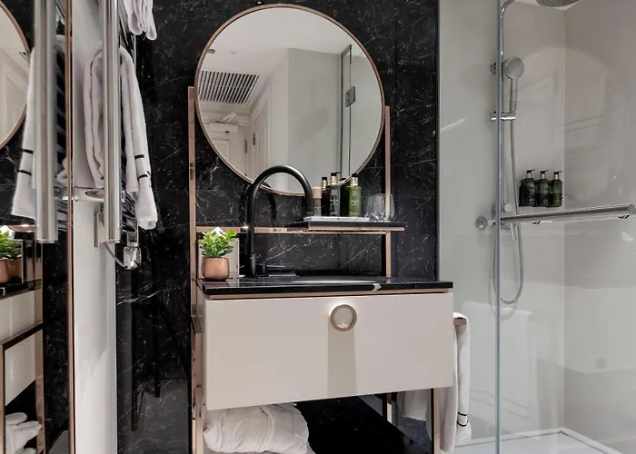 Hotel Maison Colbert Melia Collection