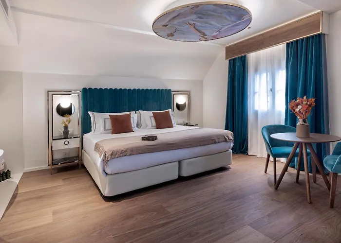 Maison Colbert Melia Collection Hotel 5*