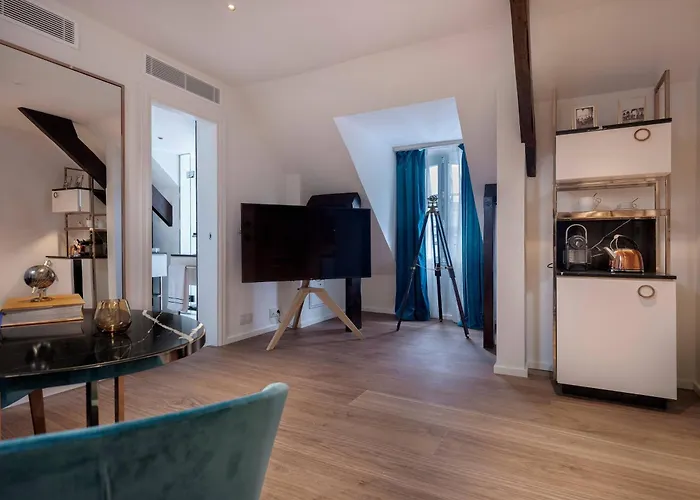 Maison Colbert Melia Collection 5*
